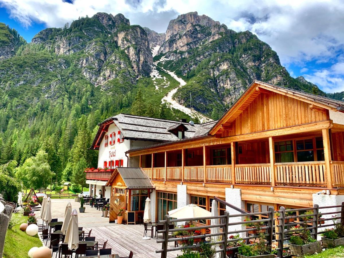 Alpin Natur Hotel Brueckele Braies  Ngoại thất bức ảnh